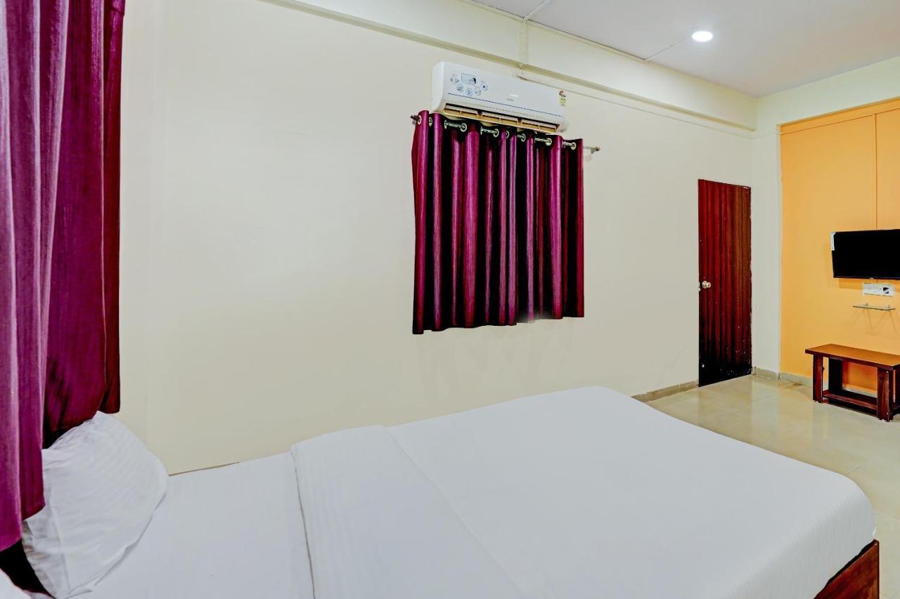 Amba Executive An Apartment Hotel Mundhva Εξωτερικό φωτογραφία